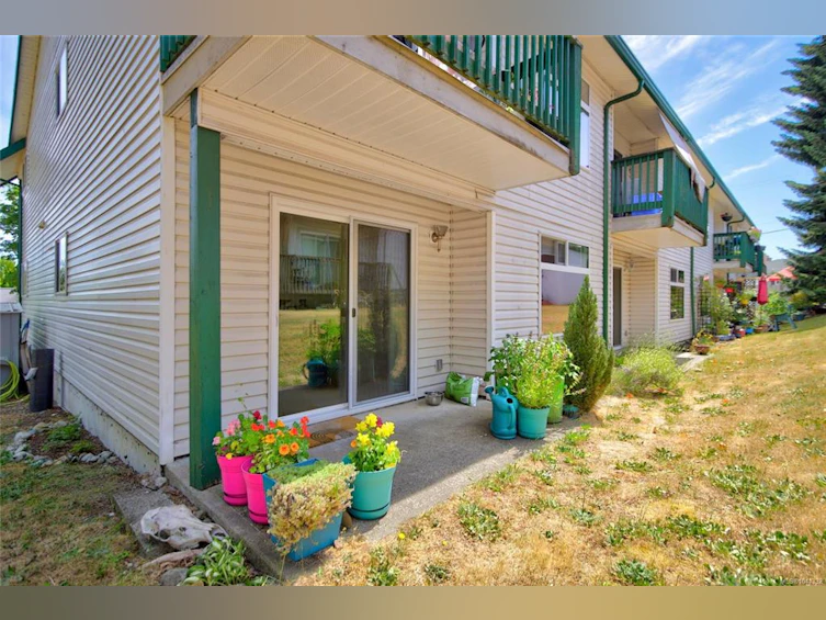 4-2736 Ulverston Avenue, Cumberland, BC, V0R 1S0 - 32
