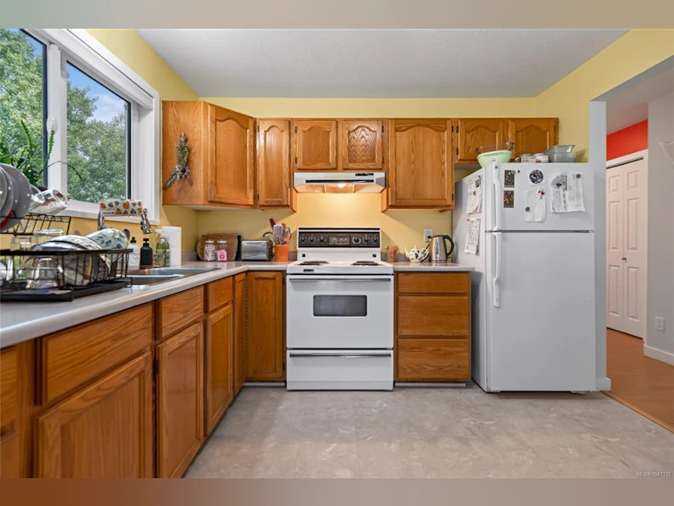 4-2736 Ulverston Avenue, Cumberland, BC, V0R 1S0 - 19