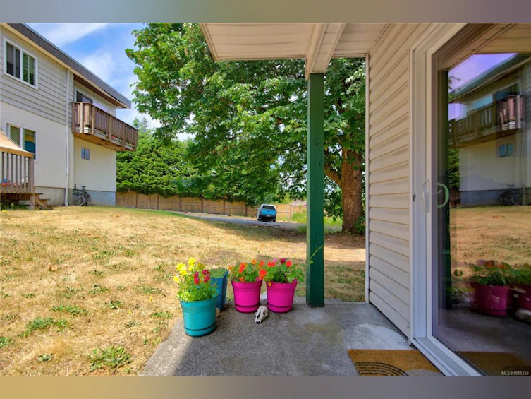 4-2736 Ulverston Avenue, Cumberland, BC, V0R 1S0 - 36