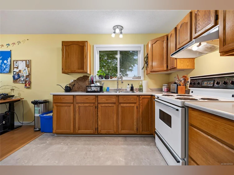 4-2736 Ulverston Avenue, Cumberland, BC, V0R 1S0 - 21