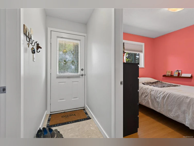 4-2736 Ulverston Avenue, Cumberland, BC, V0R 1S0 - 6