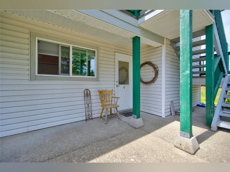 4-2736 Ulverston Avenue, Cumberland, BC, V0R 1S0 - 37