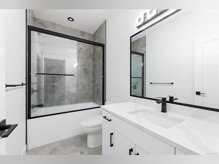 3202 Woodrush Drive, Duncan, BC, V9L 0J9 - 37