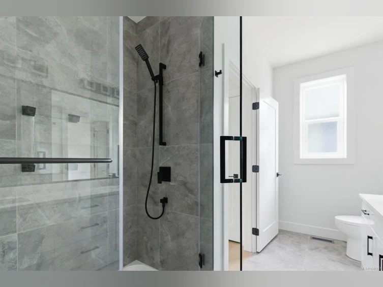 3202 Woodrush Drive, Duncan, BC, V9L 0J9 - 32