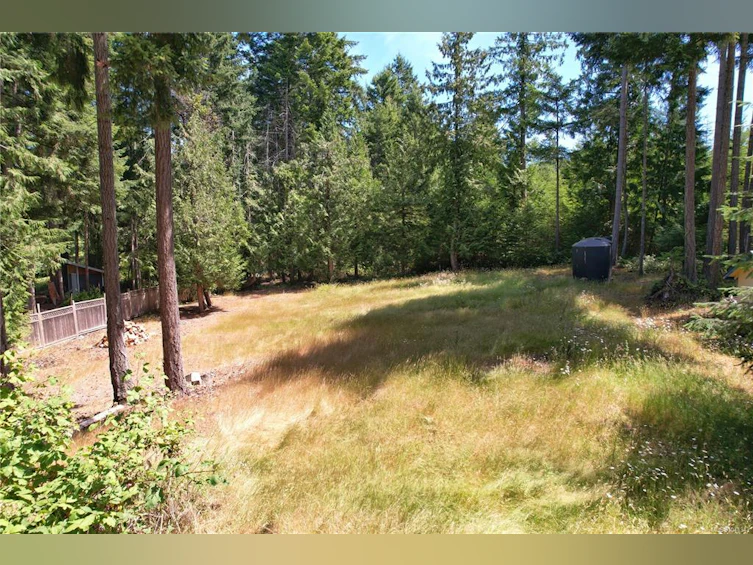 1108 Pat Burns Avenue, Gabriola Island, BC, V0R 1X3 - 3