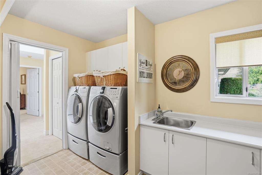 817 Lakes Boulevard, French Creek, BC, V9P 2P8 - 43