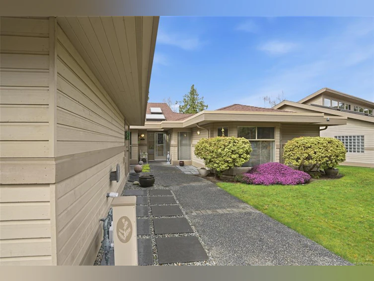 817 Lakes Boulevard, French Creek, BC, V9P 2P8 - 57