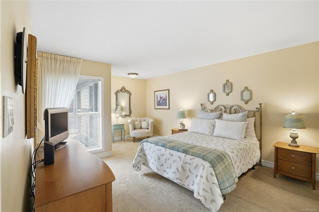 817 Lakes Boulevard, French Creek, BC, V9P 2P8 - 8