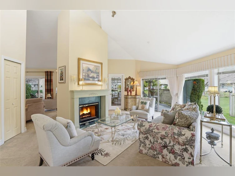 817 Lakes Boulevard, French Creek, BC, V9P 2P8 - 5