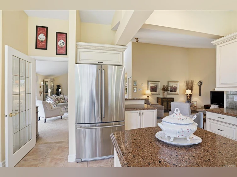 817 Lakes Boulevard, French Creek, BC, V9P 2P8 - 14