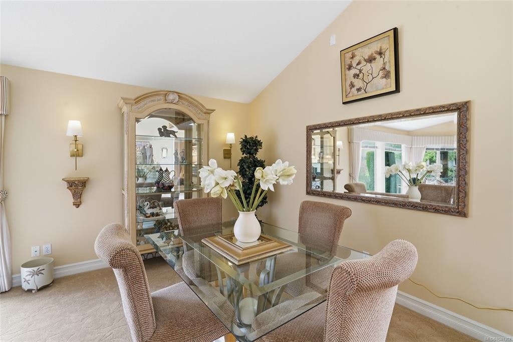 817 Lakes Boulevard, French Creek, BC, V9P 2P8 - 7