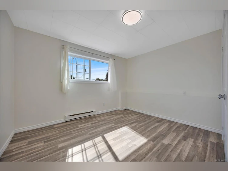 2107 Duggan Road, Nanaimo, BC, V9S 5N9 - 5