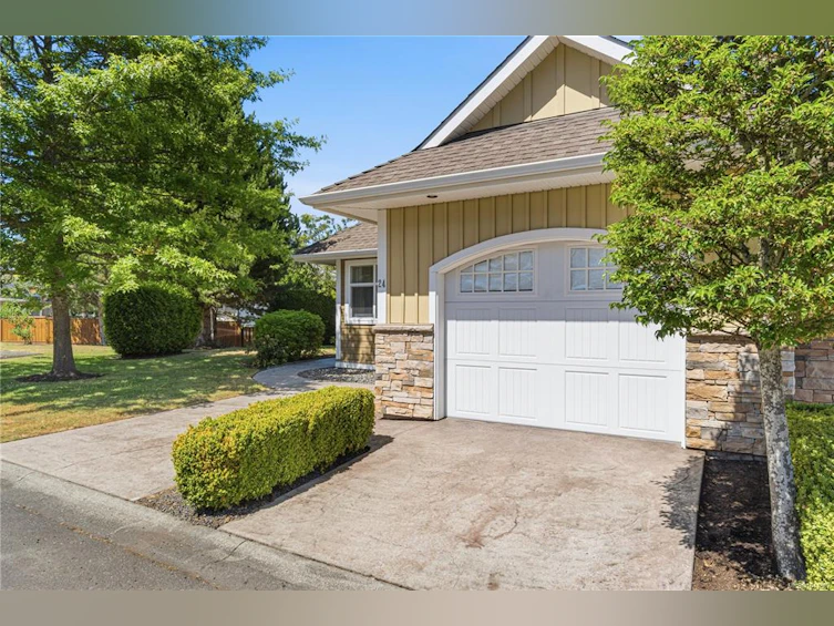 24-447 N Pym Street, Parksville, BC, V9P 2H9 - 26