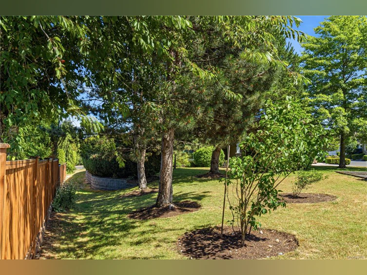 24-447 N Pym Street, Parksville, BC, V9P 2H9 - 34
