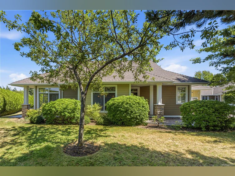 24-447 N Pym Street, Parksville, BC, V9P 2H9 - 24