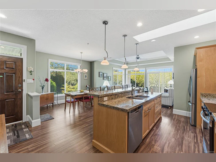 24-447 N Pym Street, Parksville, BC, V9P 2H9 - 18
