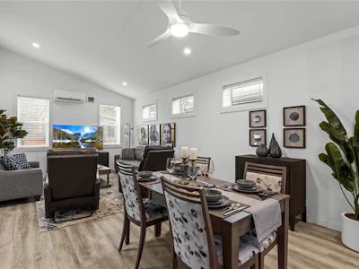 9-3025 Royston Road - 5