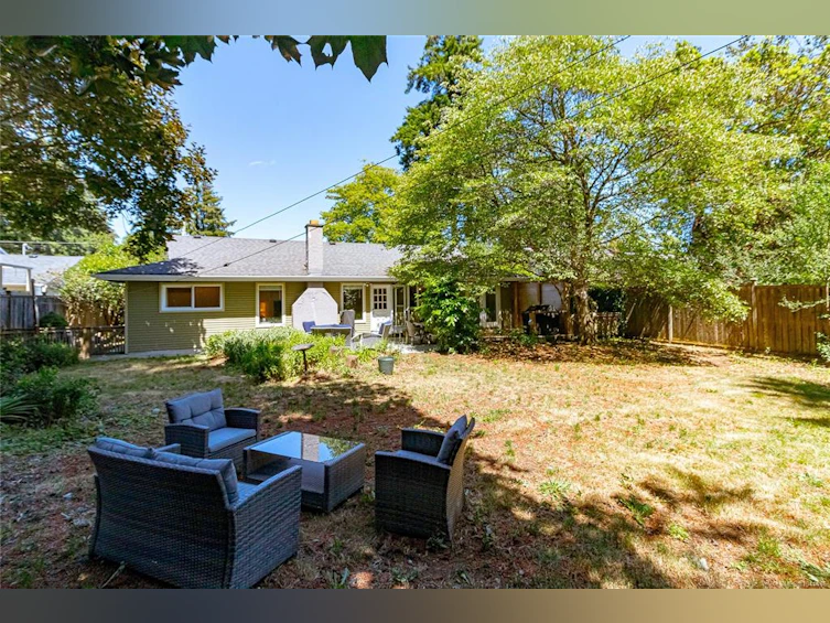 481 Tipton Avenue, Colwood, BC, V9C 2B8 - 35