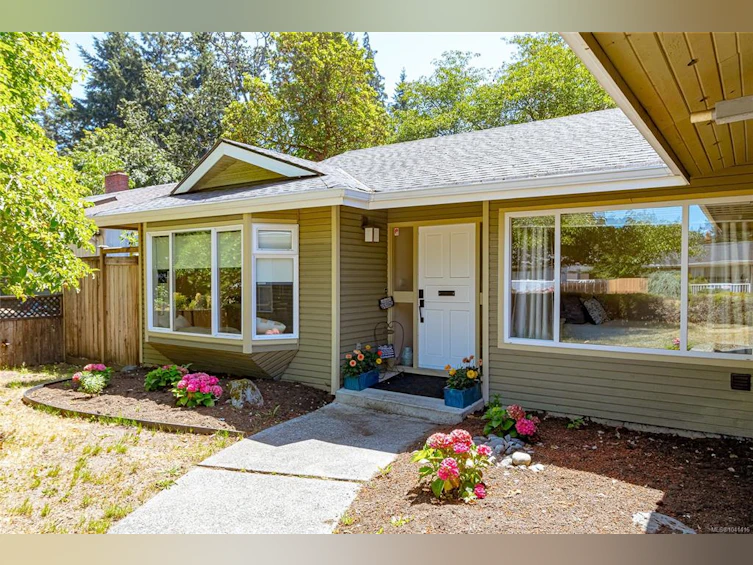 481 Tipton Avenue, Colwood, BC, V9C 2B8 - 27
