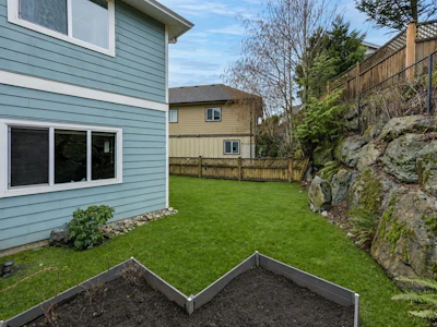 1184 Parkdale Creek Gardens - 3
