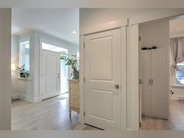 35-300 Grosskleg Way, Lake Cowichan, BC, V0R 2G1 - 25