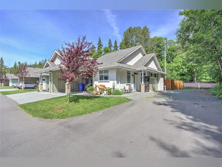 35-300 Grosskleg Way, Lake Cowichan, BC, V0R 2G1
