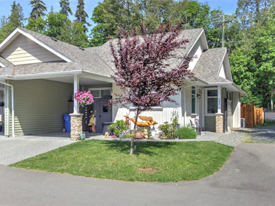 35-300 Grosskleg Way - 3