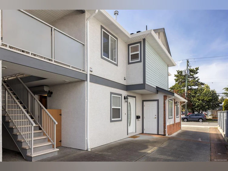 1-9875 Third Street, Sidney, BC, V8L 3A8 - 30