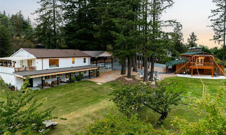 9233 Chemainus Road