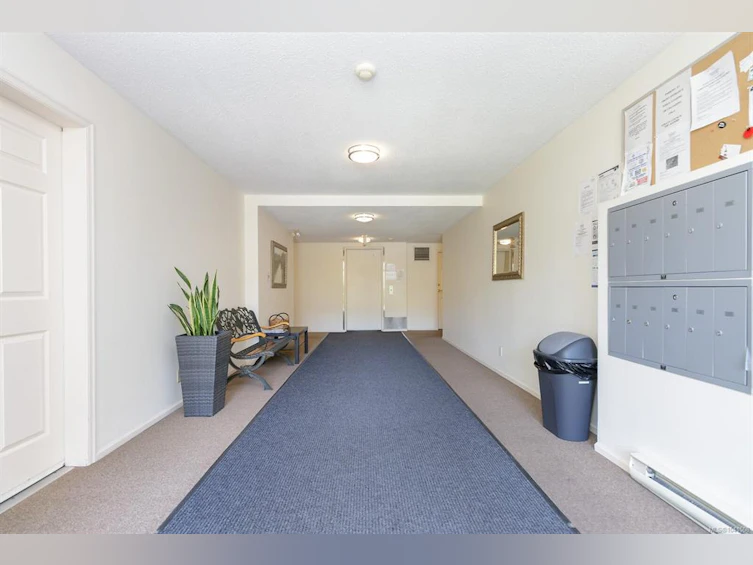 308-3225 Alder Street, Saanich, BC, V8X 1P3 - 3