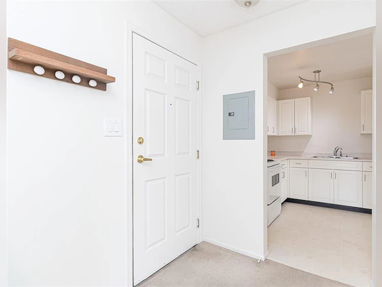 308-3225 Alder Street, Saanich, BC, V8X 1P3 - 6