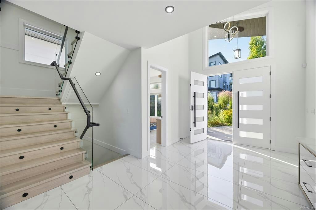 For Sale: 2197 Navigators Rise, Langford, BC - REW