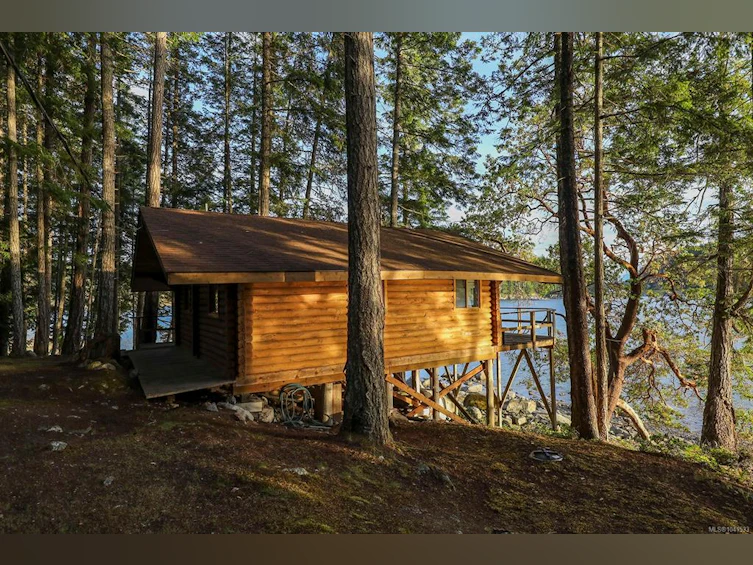 0 Tan Island, Cortes Island, BC, V0P 1Z0 - 23