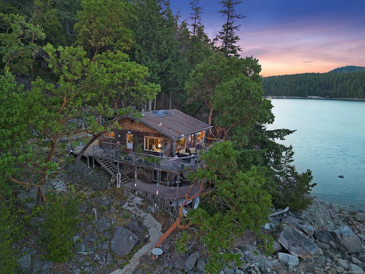 0 Tan Island, Cortes Island, BC, V0P 1Z0 - 36