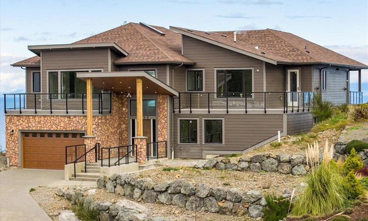 5055 Banning Court