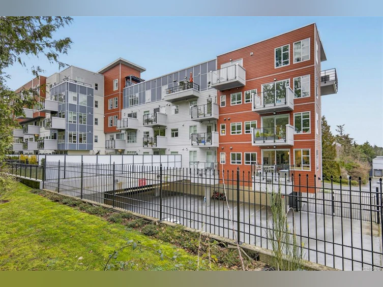 303-1450 Glentana Road, View Royal, BC, V9A 2P8 - 37