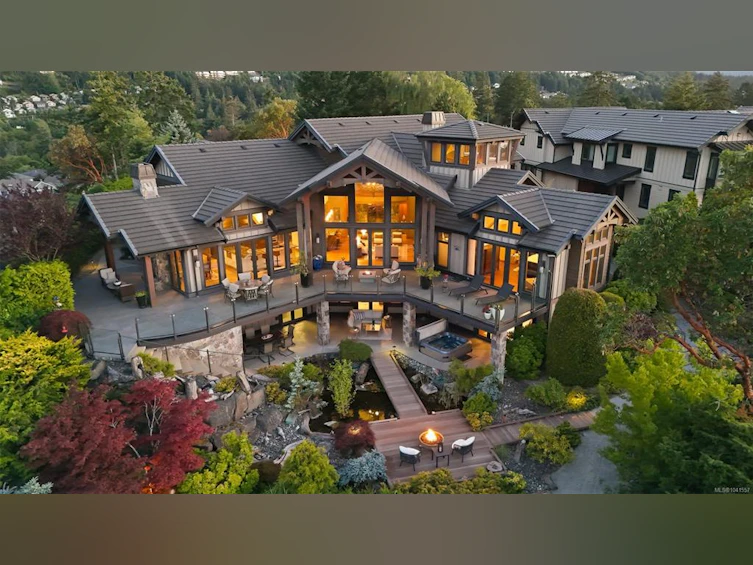 5025 Hinrich View, Nanaimo, BC, V9V 0A2