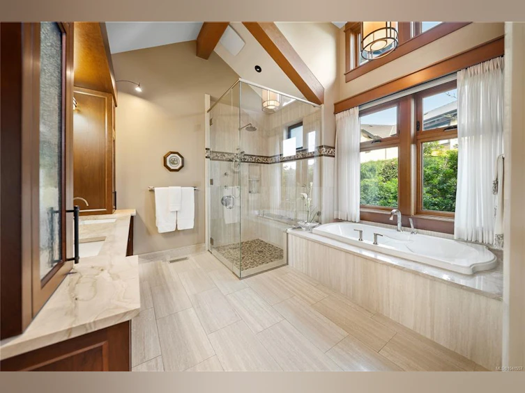 5025 Hinrich View, Nanaimo, BC, V9V 0A2 - 61
