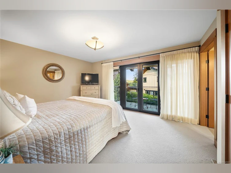5025 Hinrich View, Nanaimo, BC, V9V 0A2 - 82