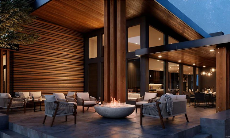 302-3582 Ryder Hesjedal Way