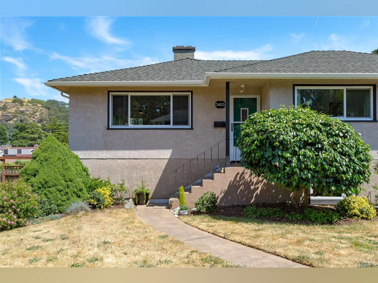 3405 Browning Street, Saanich, BC, V8P 4C9 - 46