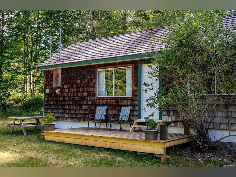 706 Delta Drive, Kelsey Bay/Sayward, BC, V0P 1R0