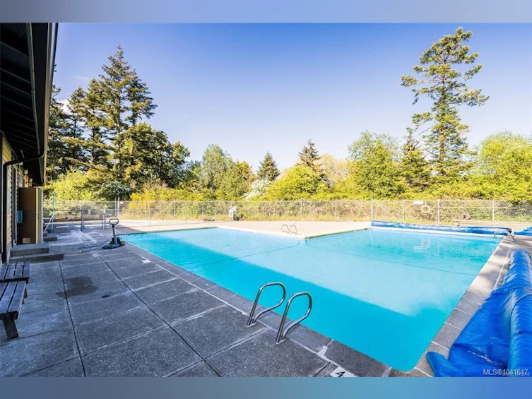 524 Crossandra Crescent, Saanich, BC, V8Z 6G3 - 22
