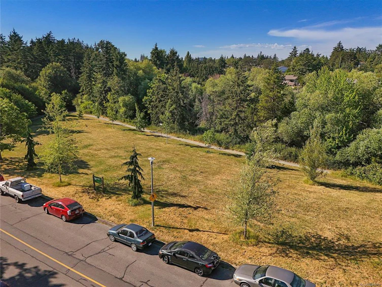 524 Crossandra Crescent, Saanich, BC, V8Z 6G3 - 27