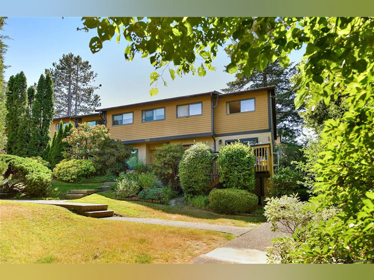 524 Crossandra Crescent, Saanich, BC, V8Z 6G3 - 18