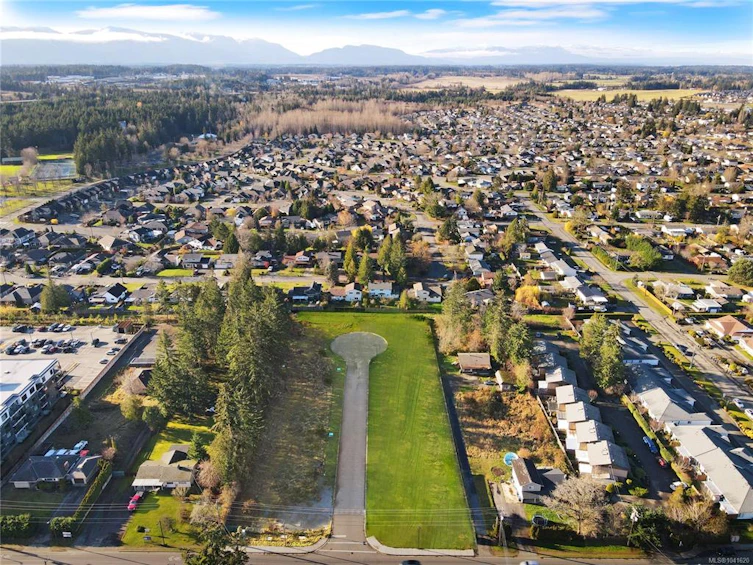 433 Hummingbird Place, Parksville, BC, V9P 1K1 - 3
