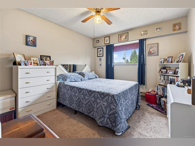 2728 Windermere Avenue, Cumberland, BC, V0R 1S0 - 10
