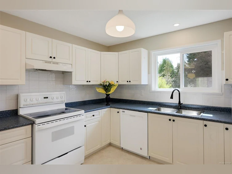 9-1917 Kaltasin Road, Sooke, BC, V9Z 0B4 - 25