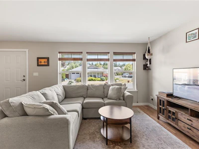40-1120 Evergreen Road - 3