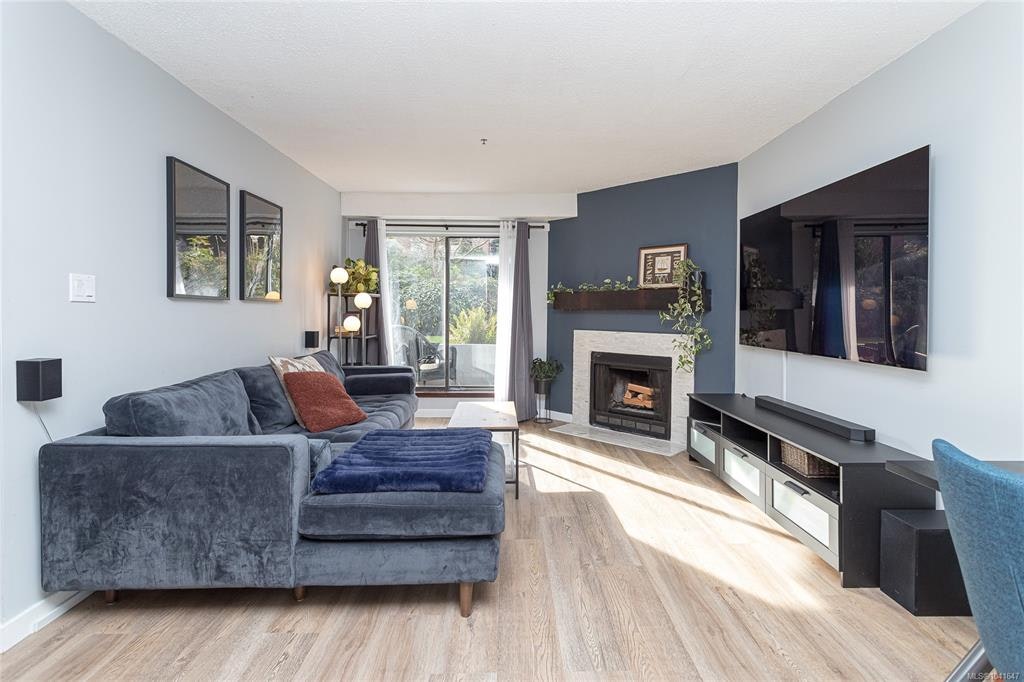 109-1655 Begbie Street, Victoria, BC, V8R 1L4 - 12